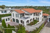 18 Folkestone Street, Murrays Bay, North Shore City, Auckland