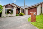 18 Dunvegan Rise, East Tamaki Heights, Manukau City, Auckland