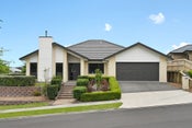 1 Helenslee Court, Flagstaff, Hamilton, Waikato