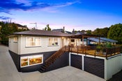 52 Taupo Street, Green Bay, Waitakere City, Auckland