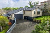 28 Fairchild Avenue, Goodwood Heights, Manukau City, Auckland
