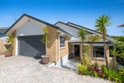 1326 Whangaparaoa Road, Army Bay, Rodney, Auckland