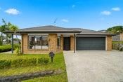 19 Black Teal Close, Unsworth Heights, North Shore City, Auckland