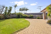 6 Davita Place, Farm Cove, Manukau City, Auckland