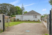 9 Lloyd Avenue, Papatoetoe, Manukau City, Auckland