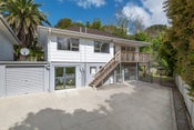 2/54 Stapleford Crescent, Browns Bay, North Shore City, Auckland