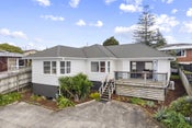 11A Divich Avenue, Te Atatu South, Waitakere City, Auckland