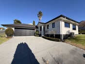 Village Park Drive, Welcome Bay, Tauranga, Bay Of Plenty
