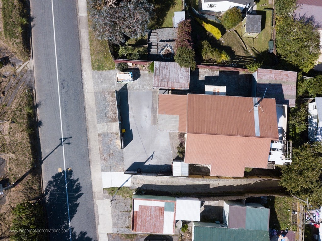 23 Tremewan Street, Tawa, Wellington - Carousel 2