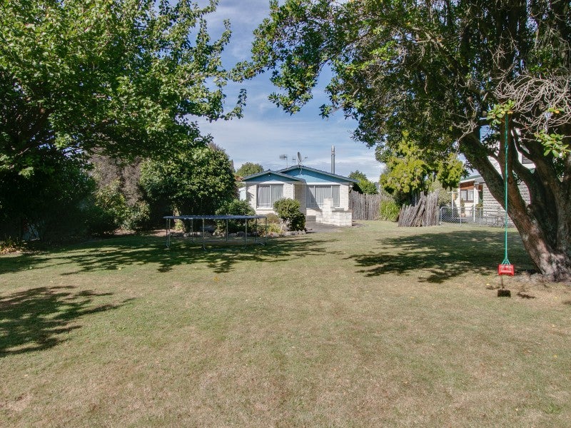 614 Murdoch Road East, Akina, Hastings - Carousel 1