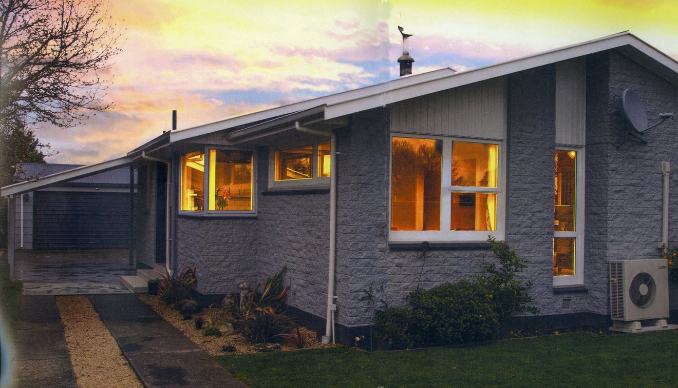 127 Northcote Road, Northcote, Christchurch - Carousel 1