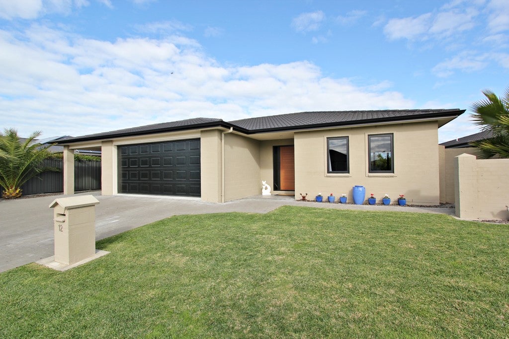 12 Aoraki Road, Poraiti, Napier - Carousel 1