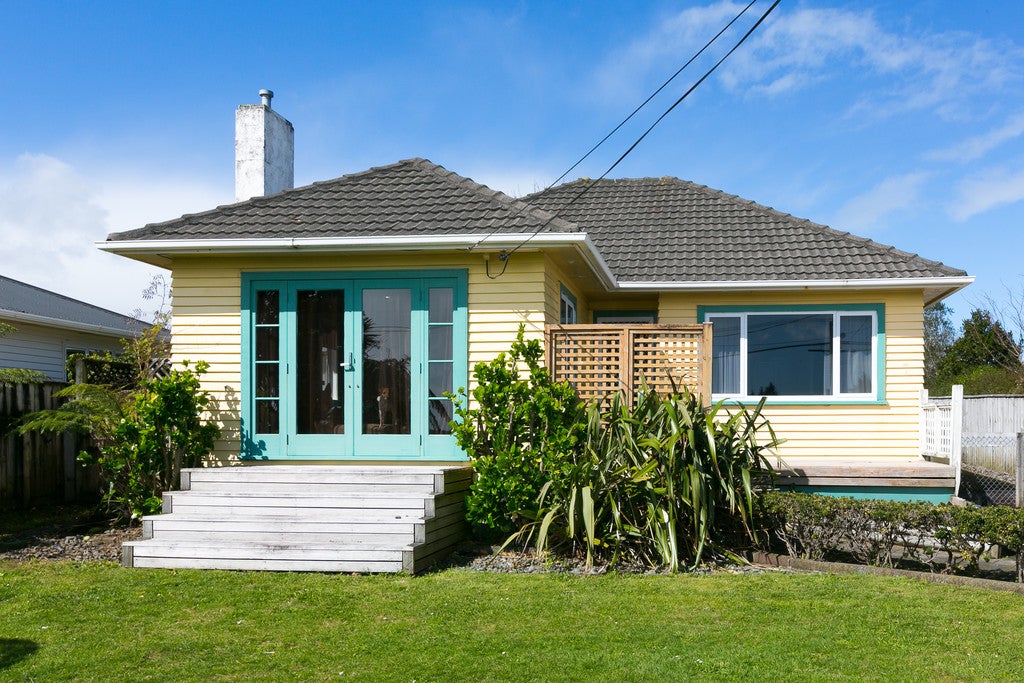 289 Frankley Road, Ferndale, New Plymouth - Carousel 17