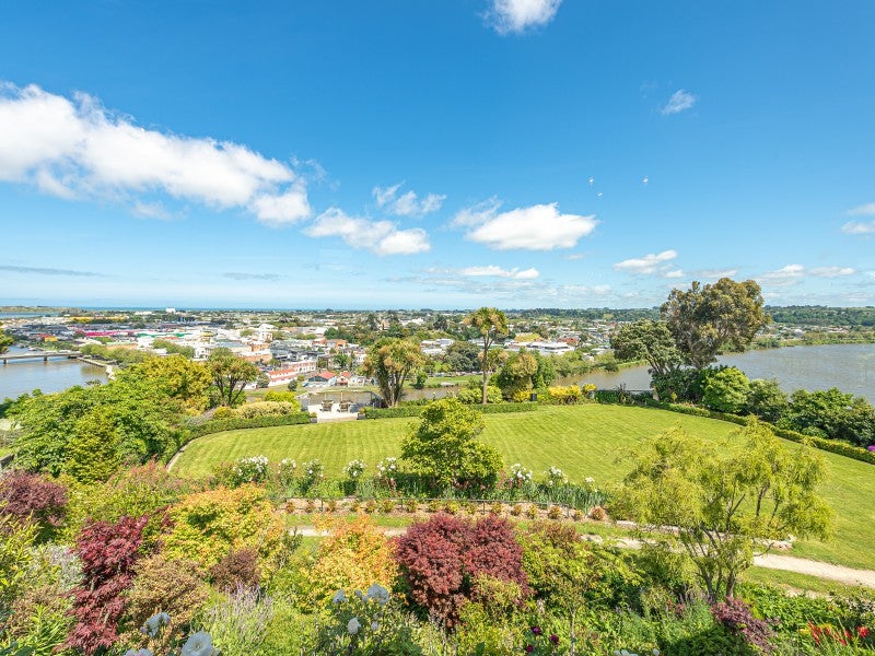 4 Shakespeare Road, Bastia Hill, Whanganui - Carousel 2
