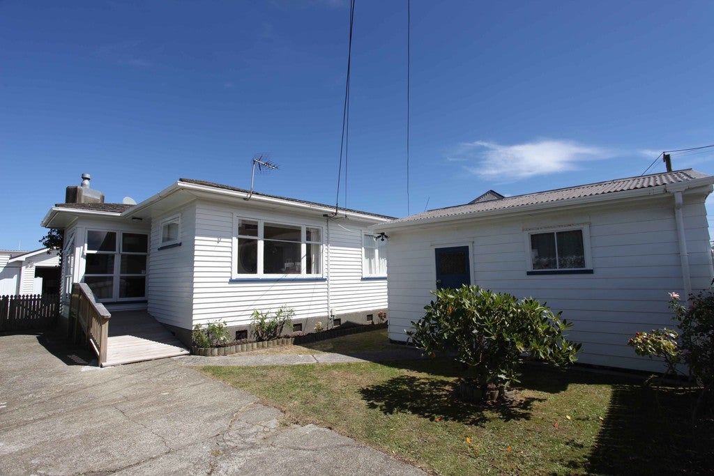 19 East Street, Petone, Lower Hutt - Carousel 14