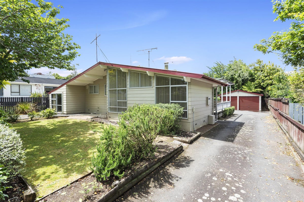22 Cullimore Street, Pukete, Hamilton - Carousel 2