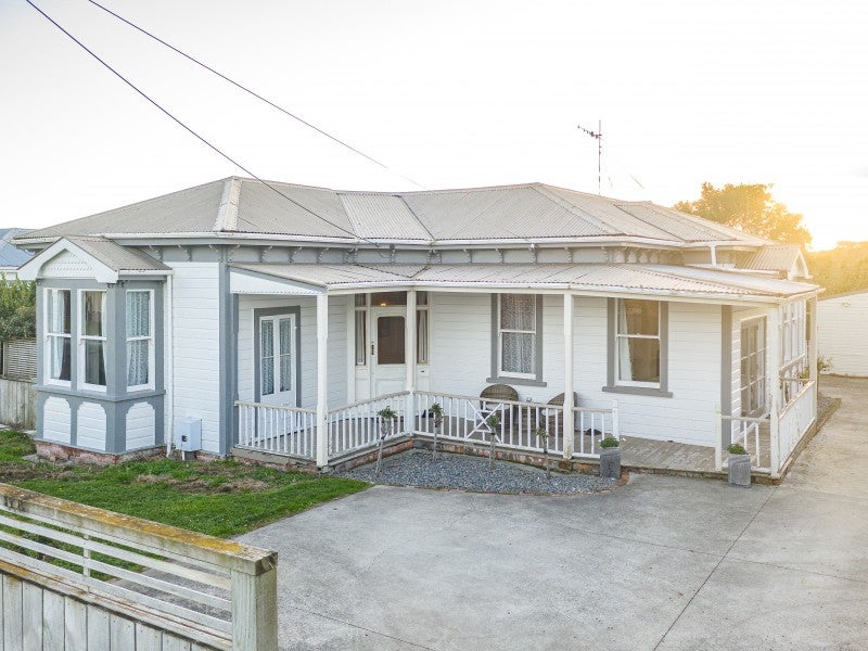 4 Rawhiti Place, Saint Johns Hill, Whanganui - Carousel 2