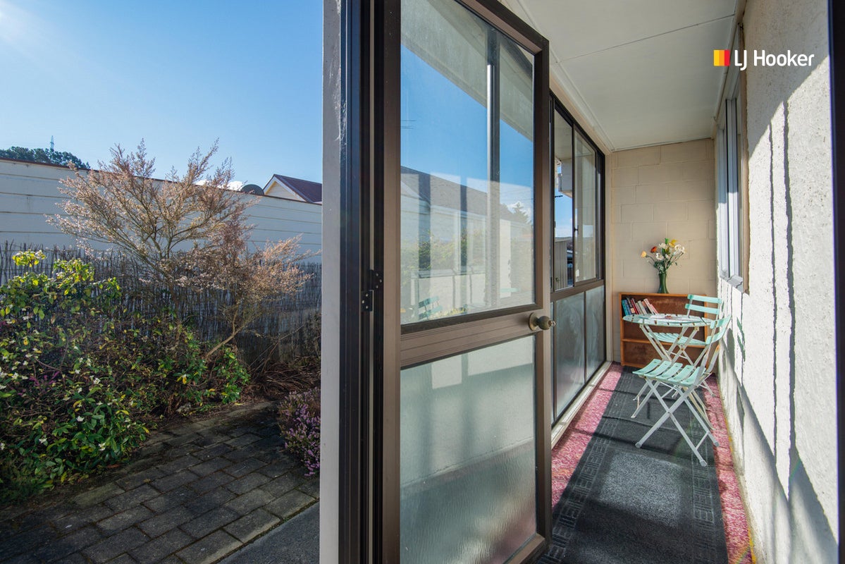 28A Rutherford Street, Caversham, Dunedin - Carousel 13