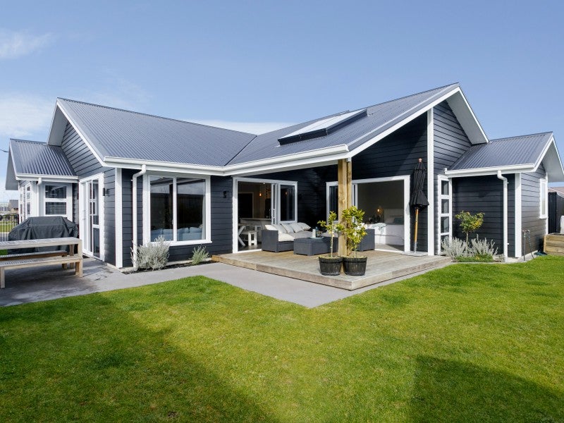 34 Huka Heights Drive, Rangatira Park, Taupo - Carousel 1
