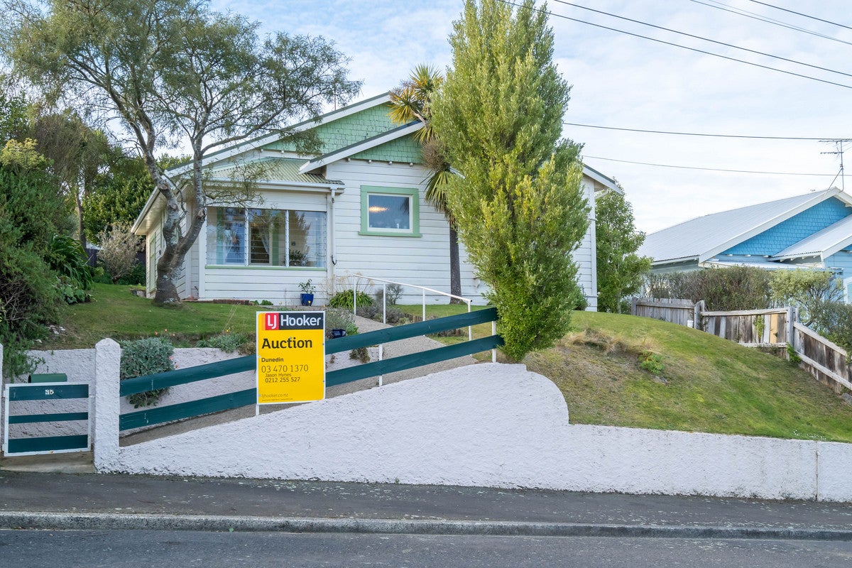 35 Gamma Street, Belleknowes, Dunedin - Carousel 14