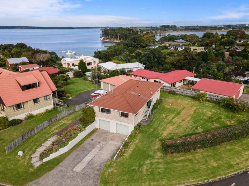 4 Giles Way, Tanners Point, Katikati - Carousel 2