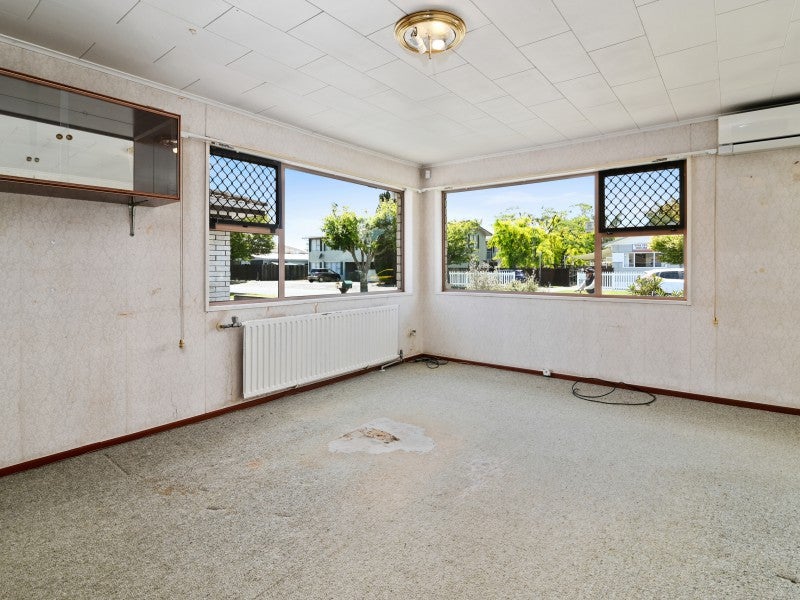 15 Eason Street, Victoria, Rotorua - Carousel 2