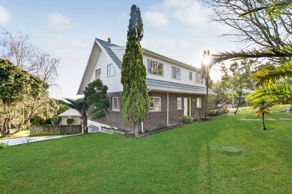 2 Margan Place, Red Hill, Papakura - Carousel 1