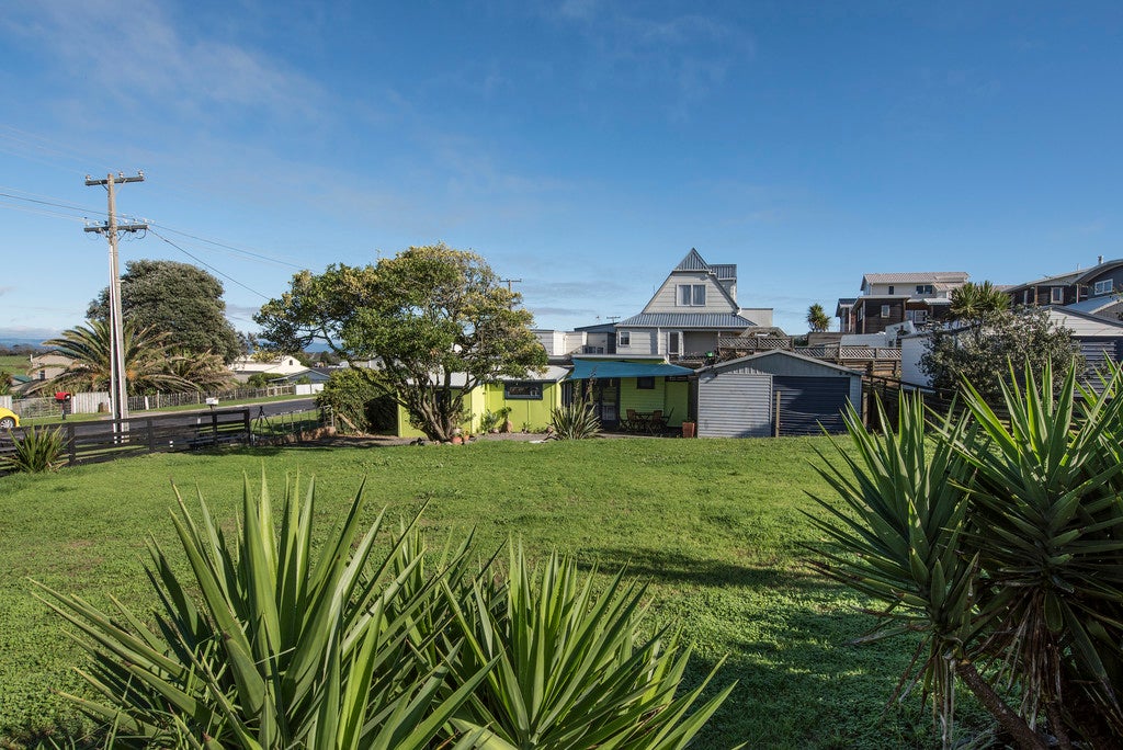 79A Pukehina Parade, Pukehina, Te Puke - Carousel 26