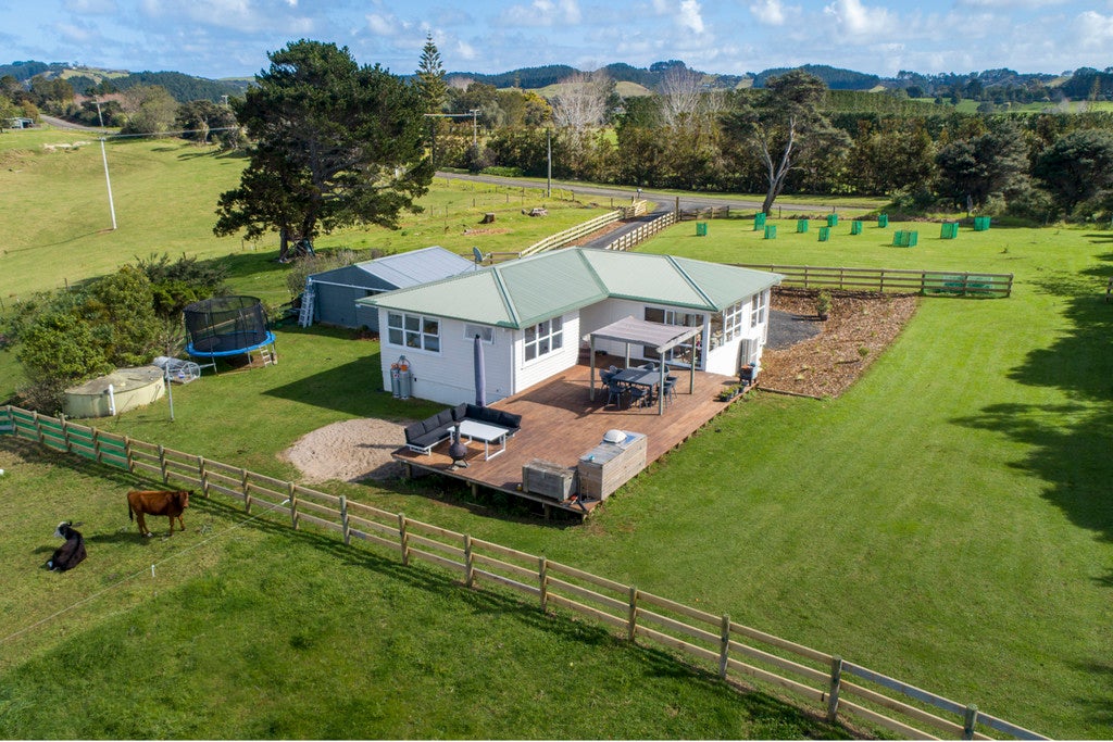 78 Mairetahi Road, Helensville - Carousel 2
