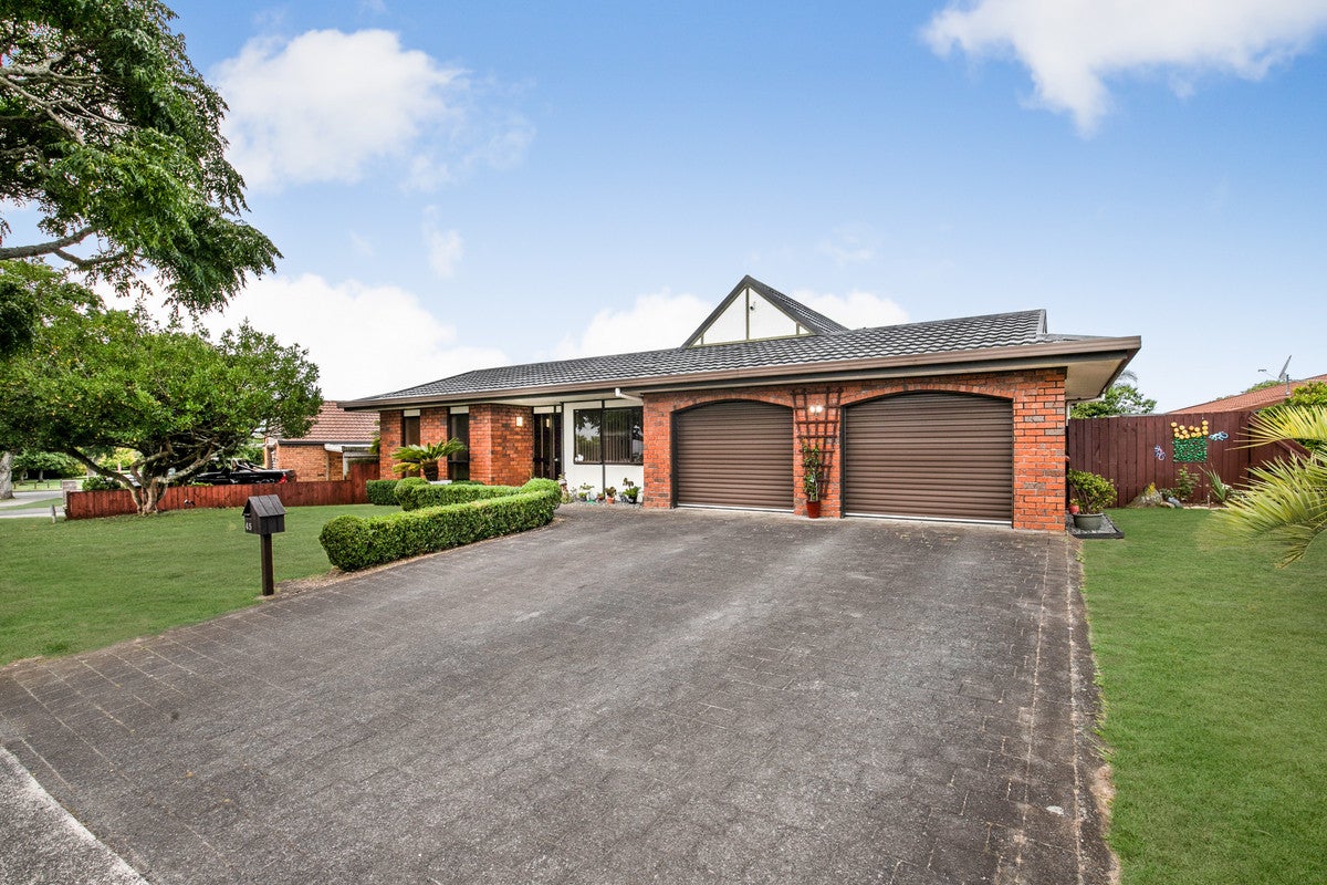 45 Lakeside Drive, Pahurehure, Papakura - Carousel 2