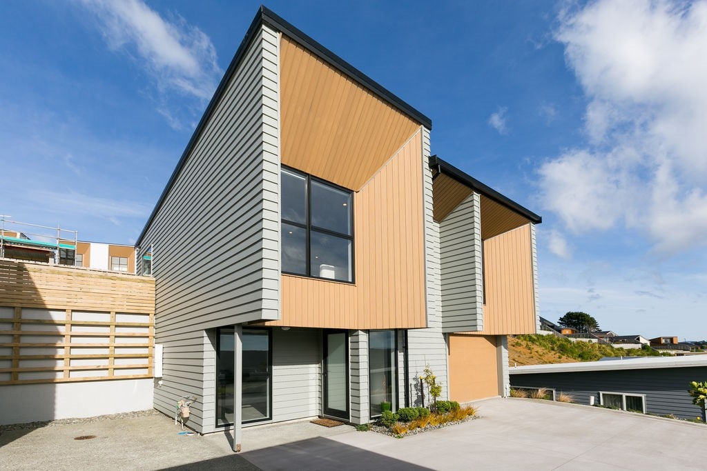 20 Tea Tree Lane, Woodridge, Wellington - Carousel 1