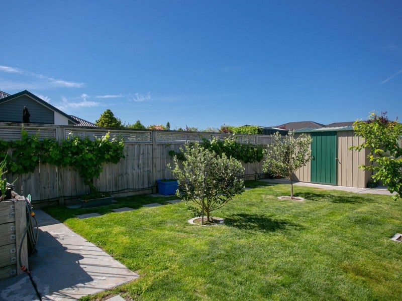 10 Plescher Crescent, Leamington, Cambridge - Carousel 21