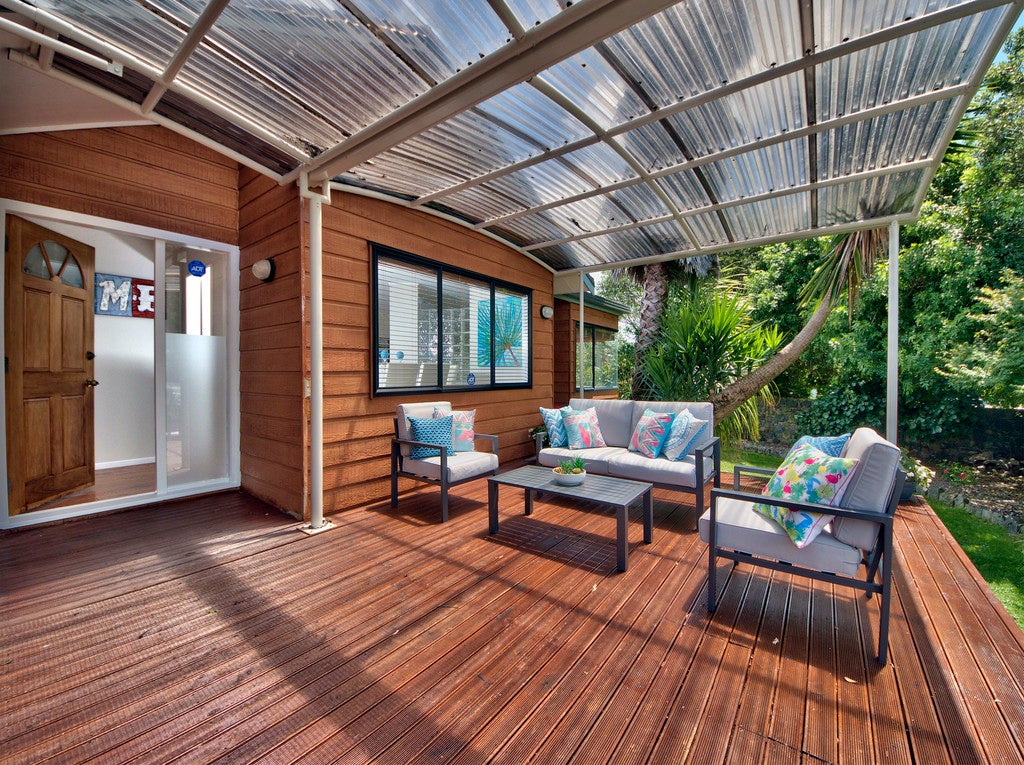 3 Avonleigh Road, Green Bay, Auckland - Carousel 2