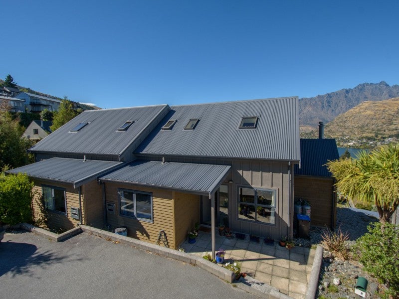 6 Nugget Knob, Queenstown, Queenstown - Carousel 1