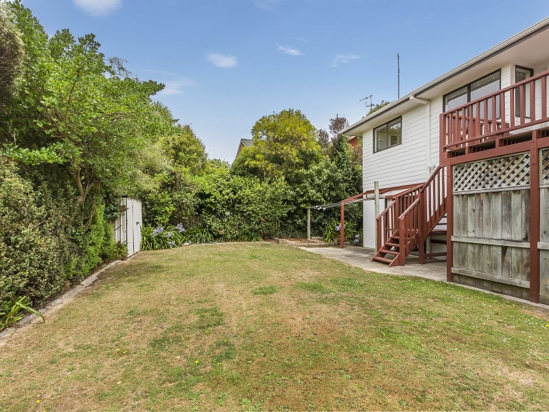 33 Shackle Lane, Whitby, Porirua - Carousel 20