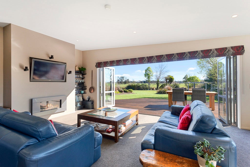 343 Lower Styx Road, Spencerville, Christchurch - Carousel 2