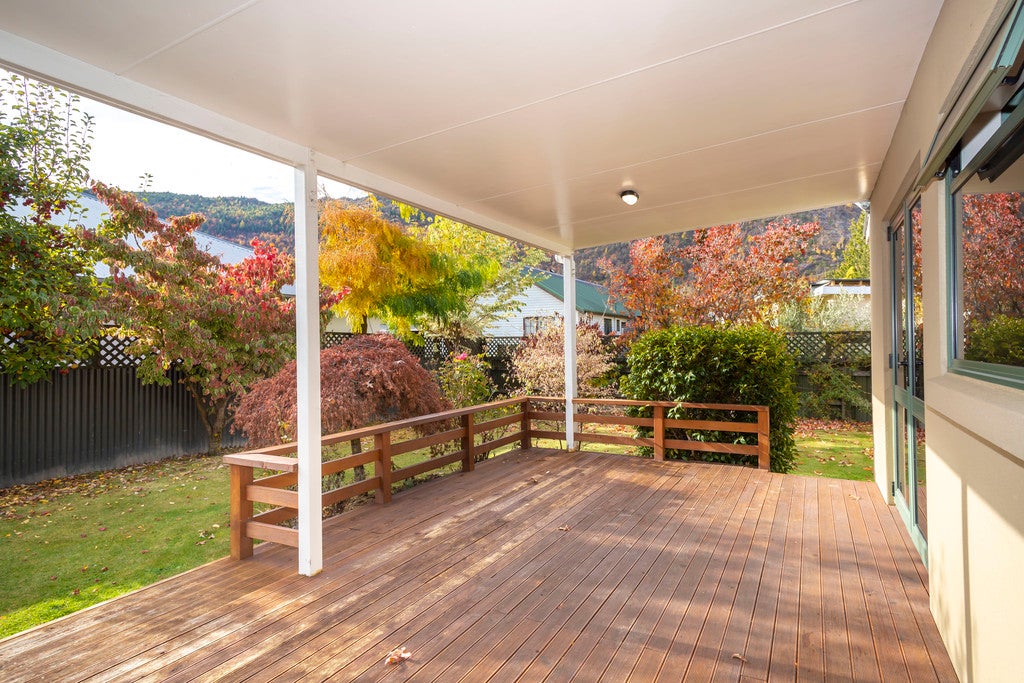 2 McKibbin Place, Arrowtown, Arrowtown - Carousel 20