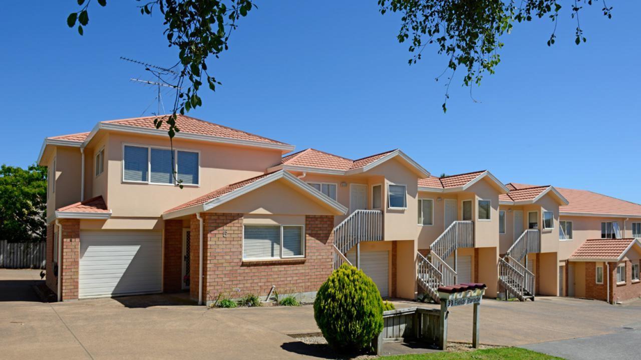 3/33 Fields Parade, Oteha, Auckland - Carousel 1
