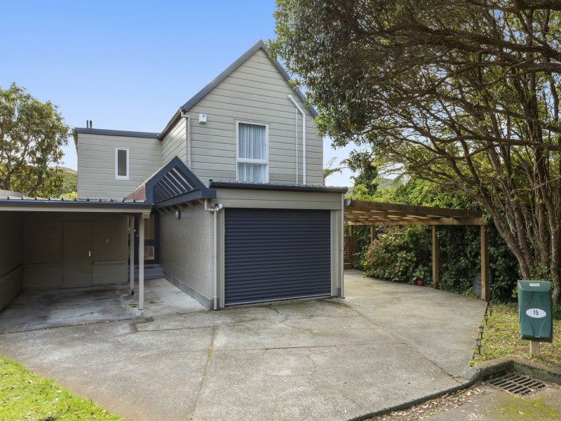 15 Haast Close, Kelson, Lower Hutt - Carousel 1