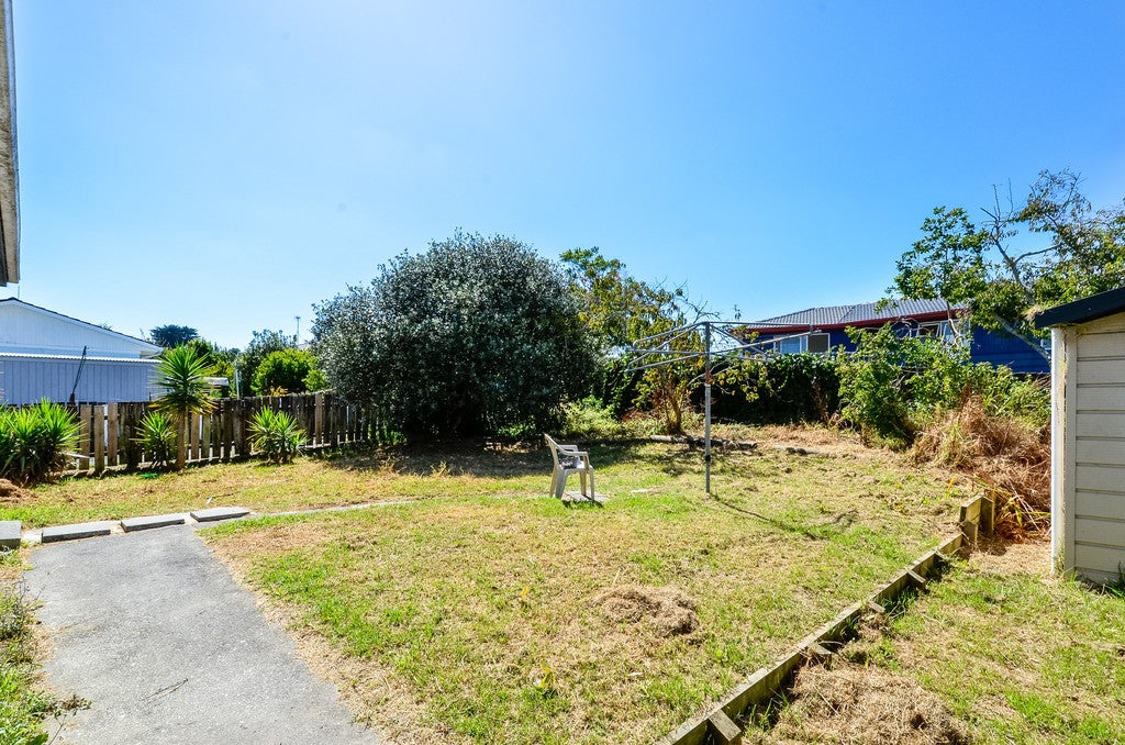 12 St Margaret Place, West Harbour, Auckland - Carousel 9