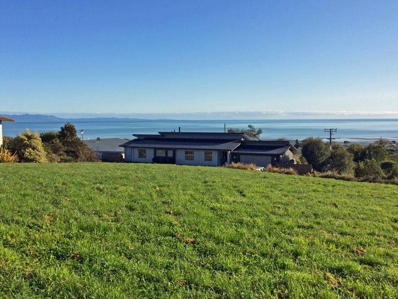 3 Sandridge Terrace, Pohara, Takaka - Carousel 2