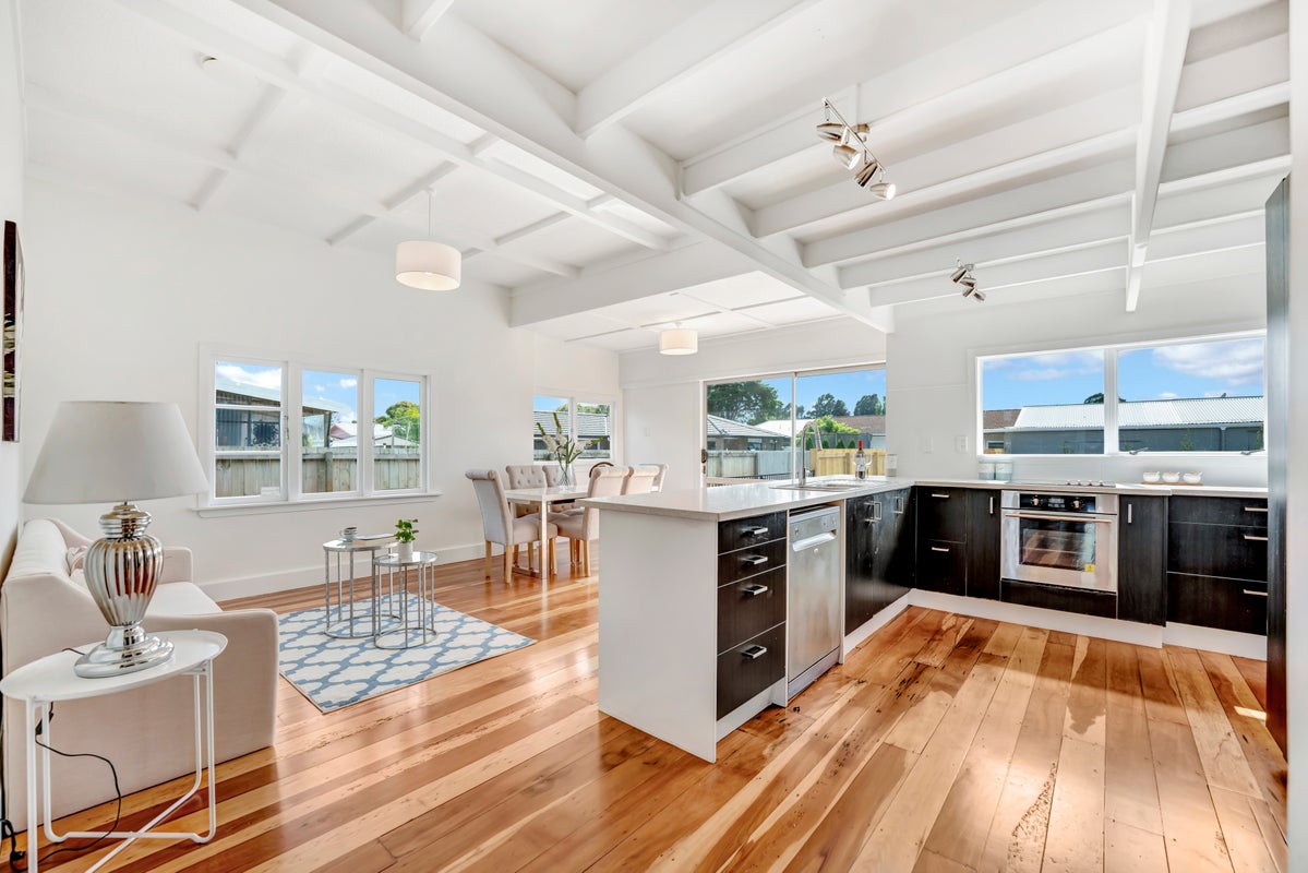 11A WALTER Street, Mangere East, Auckland  - Carousel 1