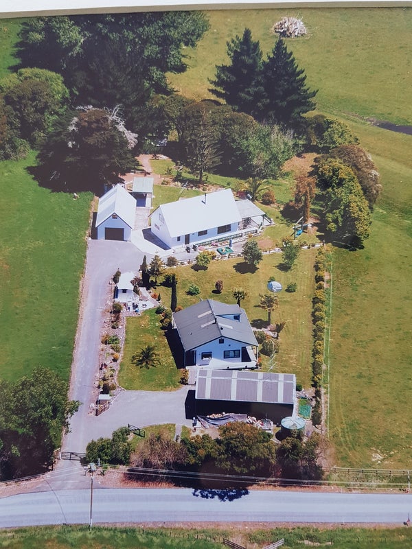 1300A Kaiaua Road, Pokeno - Carousel 1