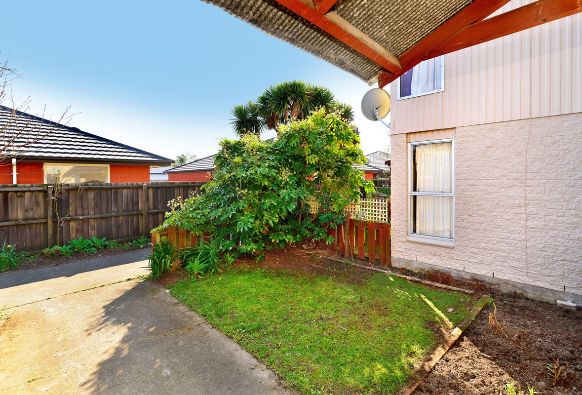 2/183 Hastings Street East, Waltham, Christchurch - Carousel 2