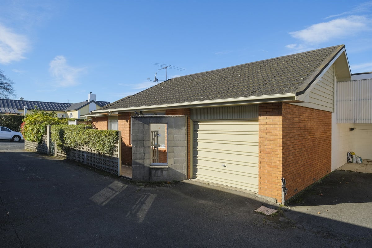 91 Newington Avenue, Maori Hill, Dunedin - Carousel 1