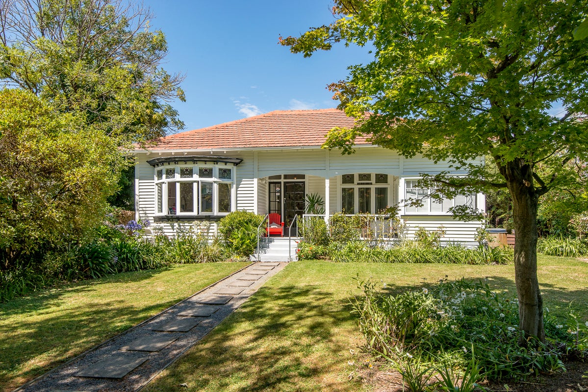 138 Tennyson Street, Sydenham, Christchurch - Carousel 1