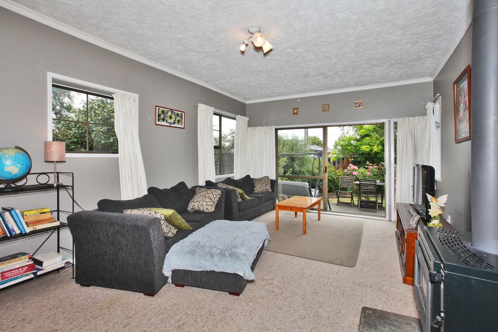 14 Stourbridge Street, Spreydon, Christchurch - Carousel 2