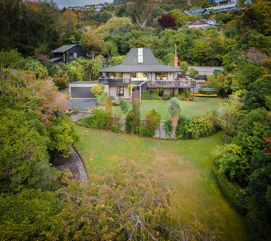 45 Main Road, Governors Bay, Lyttelton - Carousel 20