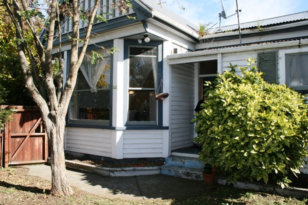1/133 Caledonian Road, St Albans, Christchurch - Carousel 1