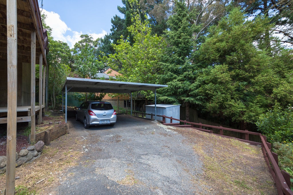 35 Heathcote Place, Fitzherbert, Palmerston North - Carousel 15